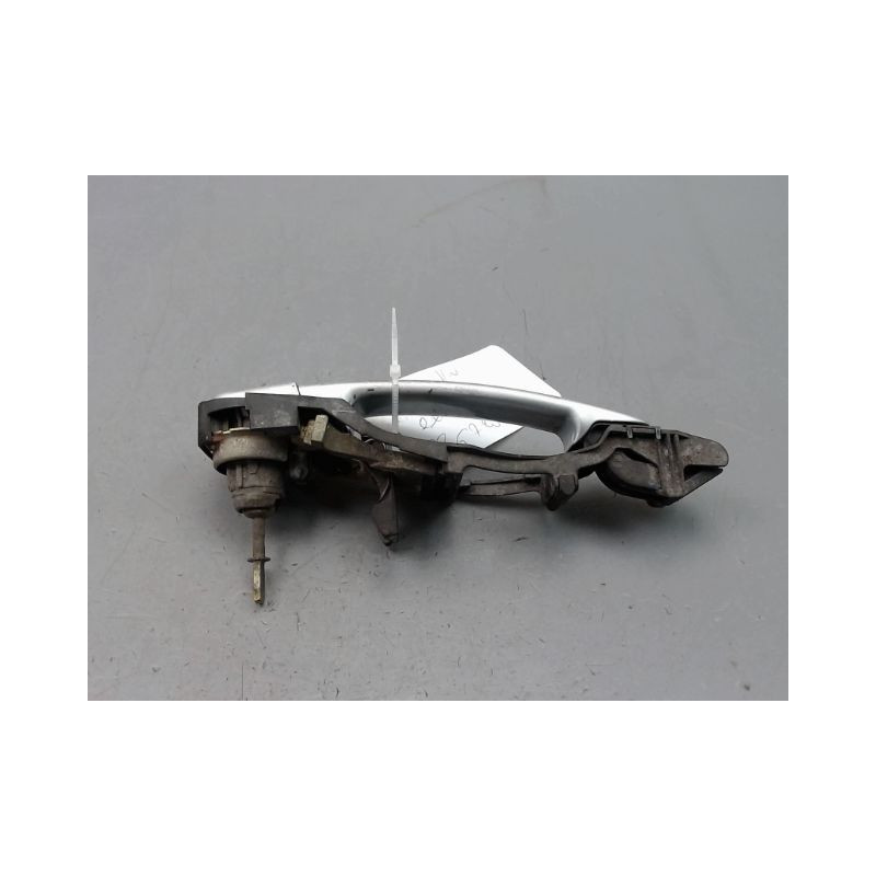 POIGNEE EXTERIEURE PORTE AVANT GAUCHE VOLKSWAGEN GOLF IV (1J) 1998-2004