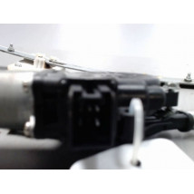 MECANISME+MOTEUR LEVE-GLACE AVANT DROIT MAZDA MAZDA 3  5P