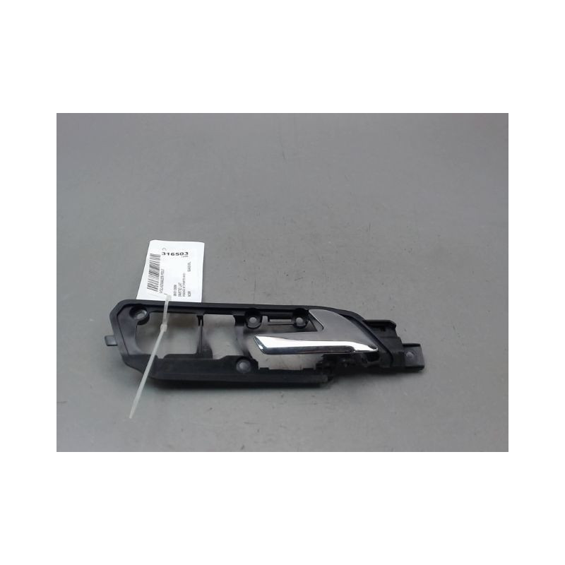 POIGNEE INTERIEURE PORTE AVANT DROIT VOLKSWAGEN POLO IV Phase 2 (9N) 2005-2009