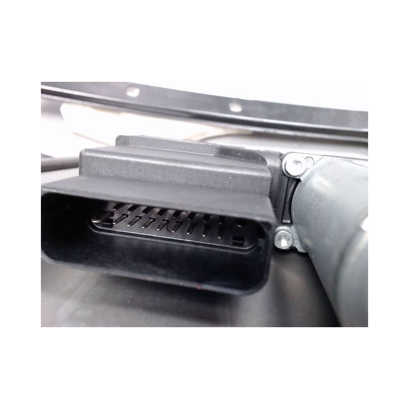 MECANISME+MOTEUR LEVE-GLACE ARRIERE DROIT VOLKSWAGEN GOLF V PLUS 2005-
