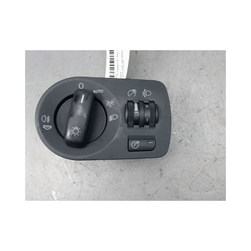 INTERIEUR COMMANDE PHARES AUDI A3 SPORTBACK II Phase 1 (8P) 2004-2008