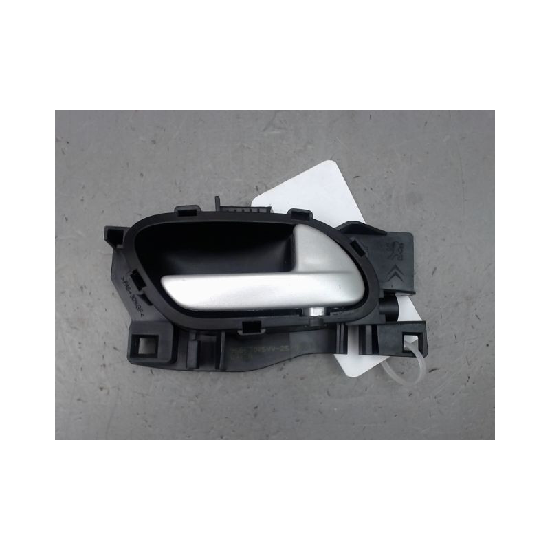 POIGNEE INTERIEURE PORTE AVANT DROIT CITROEN BERLINGO BREAK II Phase 1 (B9) 2008-2012