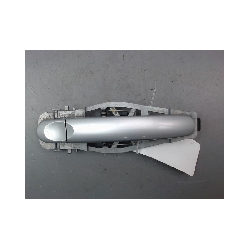 POIGNEE EXTERIEURE PORTE ARRIERE DROIT VOLKSWAGEN TOURAN 09-