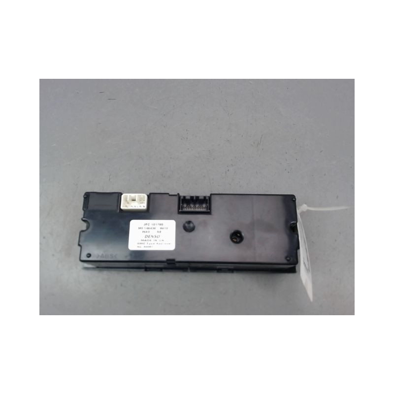 COMMANDE DE CHAUFFAGE M.G. ZT BERL. Phase 1 1999-2004