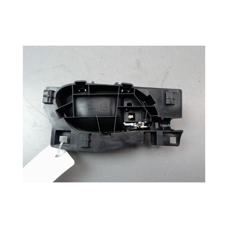 POIGNEE INTERIEURE PORTE AVANT GAUCHE CITROEN GRAND C4 PICASSO MONOSP. I LONG 2006-2013