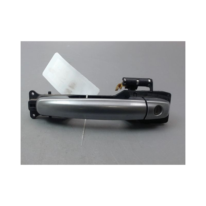 POIGNEE EXTERIEURE PORTE AVANT GAUCHE SUZUKI SWIFT III 2005-2011