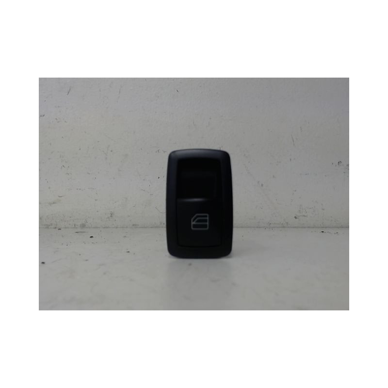 COMMANDE LEVE-GLACE PORTE ARG MERCEDES CLASSE A