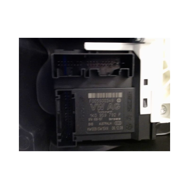 MECANISME+MOTEUR LEVE-GLACE AVANT DROIT SEAT LEON II Phase 2 (1P) 2009-2012