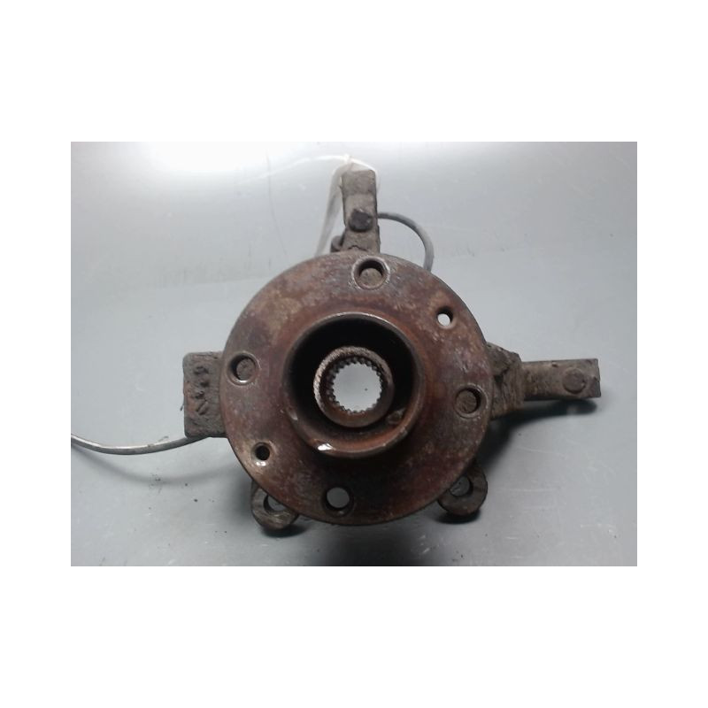 PIVOT AVANT DROIT NISSAN MICRA