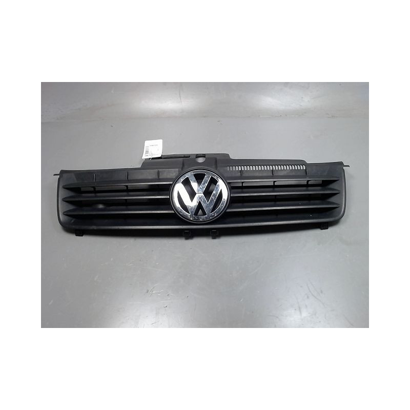 CALANDRE VOLKSWAGEN POLO 02-05