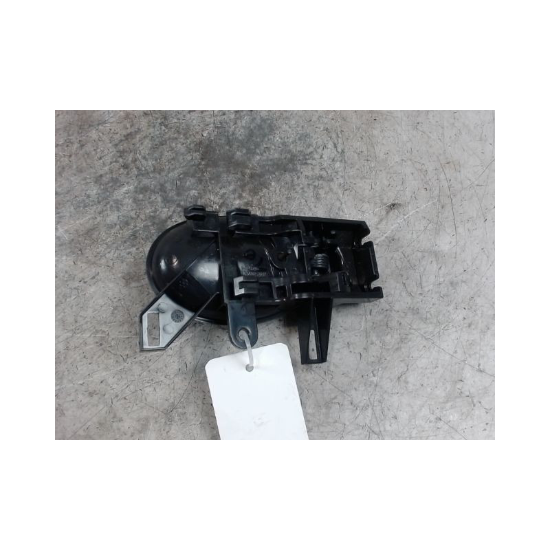 POIGNEE INTERIEURE PORTE AVANT GAUCHE NISSAN MICRA 2009-