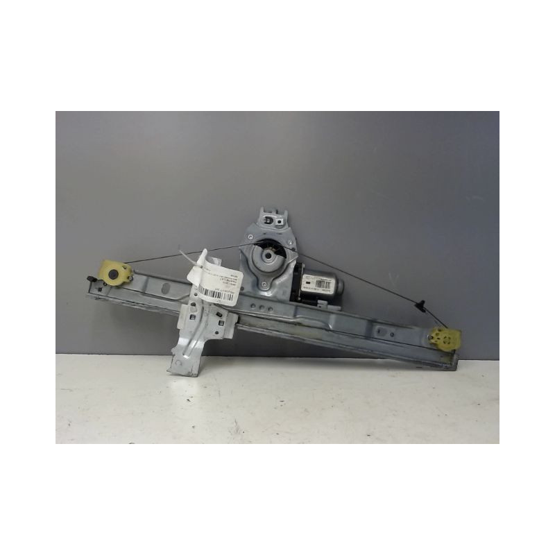 MECANISME+MOTEUR LEVE-GLACE AVANT DROIT PEUGEOT 207
