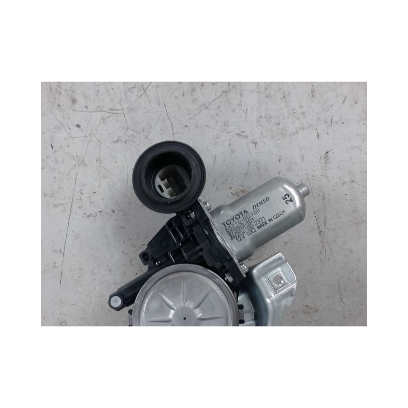 MECANISME+MOTEUR LEVE-GLACE AVANT DROIT TOYOTA YARIS II 2010-