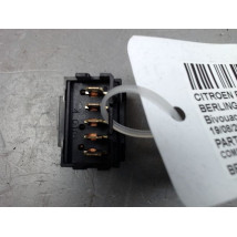 COMMANDE LEVE-GLACE PORTE AVD CITROEN BERLINGO BREAK 2002-
