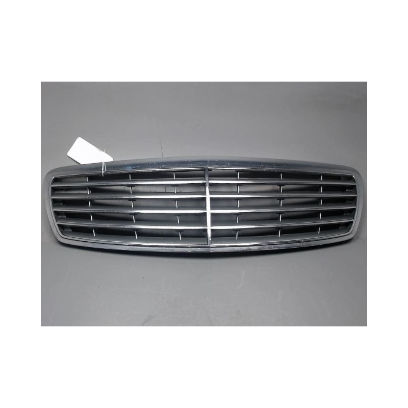 CALANDRE MERCEDES CLASSE E 2002-