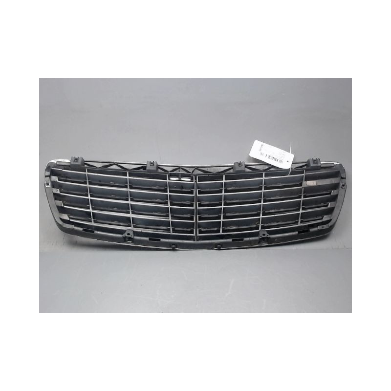 CALANDRE MERCEDES CLASSE E 2002-