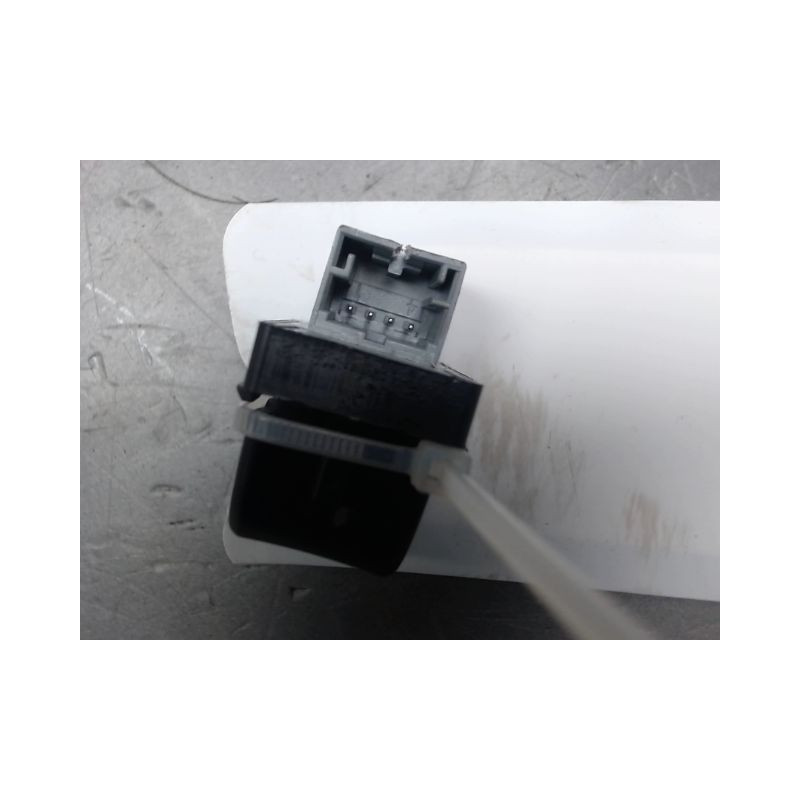 COMMANDE LEVE-GLACE PORTE AVD AUDI A4 2008-