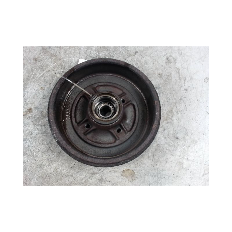 TAMBOUR ARRIERE GAUCHE NISSAN MICRA C+C