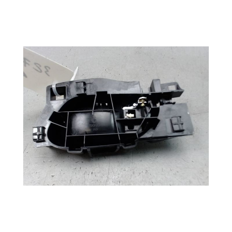 POIGNEE INTERIEURE PORTE AVANT DROIT PEUGEOT 3008 BREAK I Phase 1 2009-2013