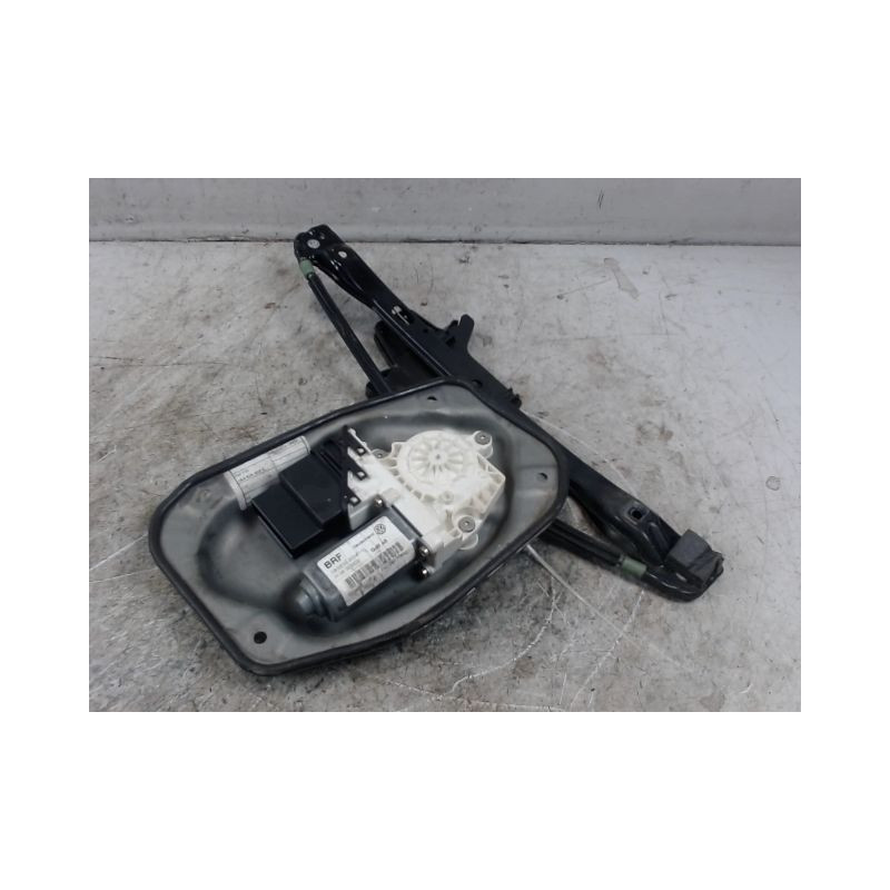 MECANISME+MOTEUR LEVE-GLACE ARRIERE DROIT VOLKSWAGEN GOLF V 2003-2009
