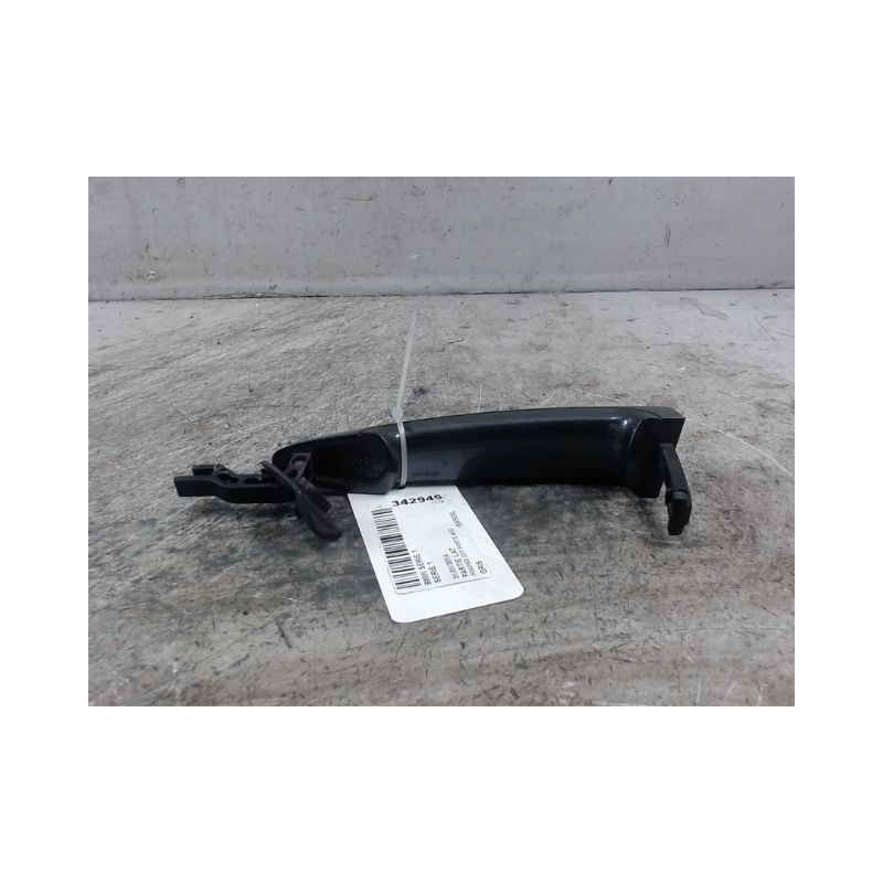 POIGNEE EXTERIEURE PORTE AVANT DROIT BMW SERIE 1