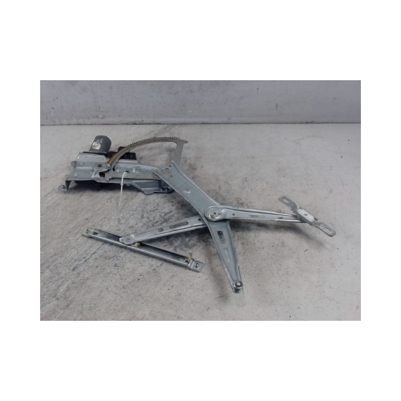 MECANISME+MOTEUR LEVE-GLACE AVANT DROIT OPEL ZAFIRA 2006-