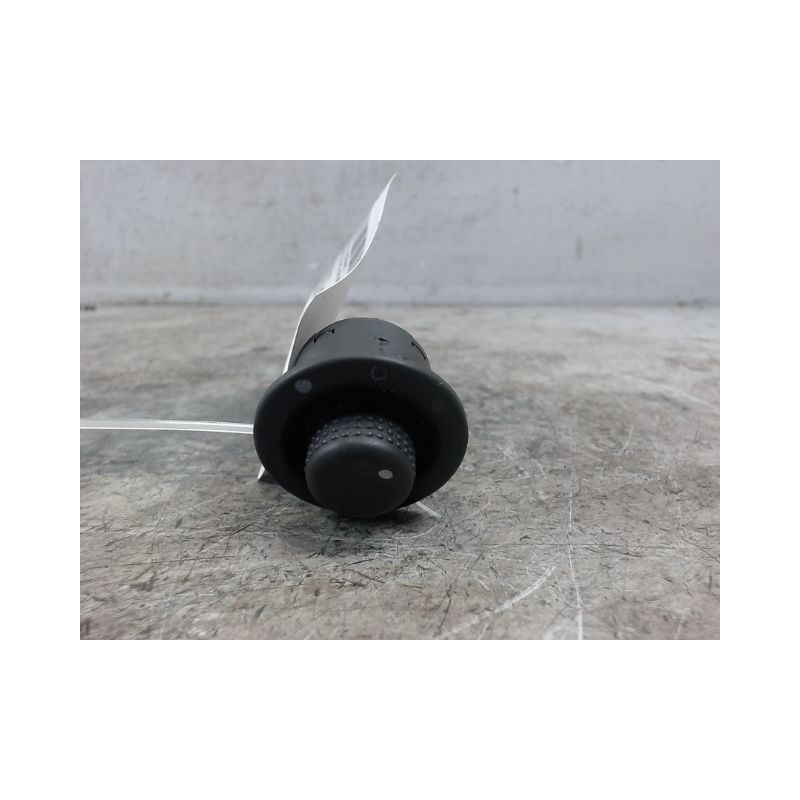 COMMANDE RETROVISSEUR EXTERIEUR ELECTRIQUE RENAULT SCENIC I PH2 99-03