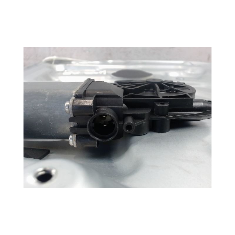 MECANISME+MOTEUR LEVE-GLACE AVANT DROIT NISSAN QHASQAI 2007-