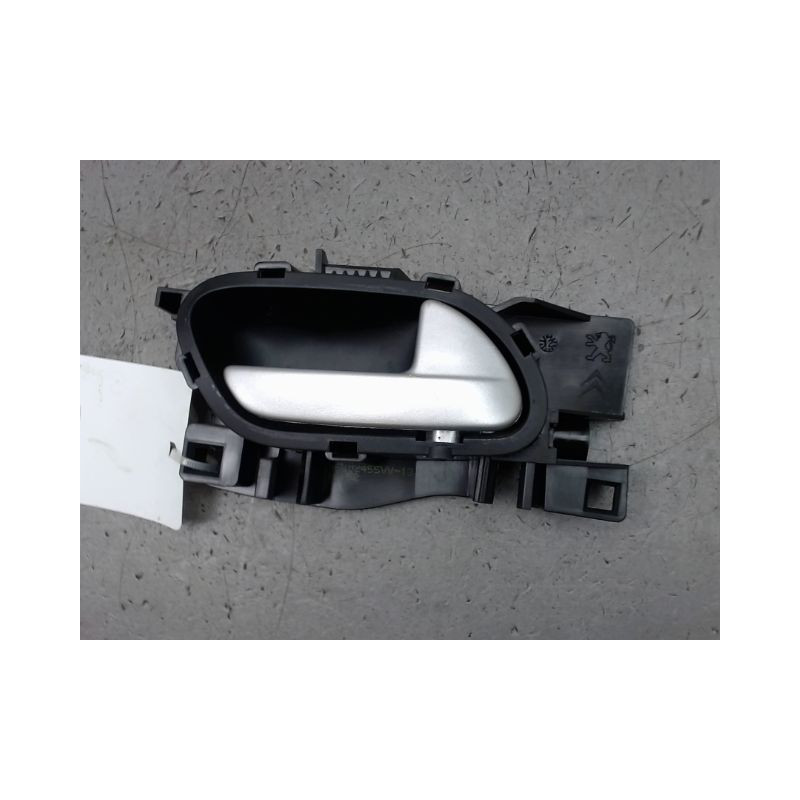 POIGNEE INTERIEURE PORTE AVANT DROIT PEUGEOT 207 2006-2013