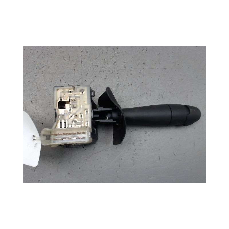 COMMANDE ESSUIE GLACE RENAULT CLIO CAMPUS II Phase 2 2009-2012
