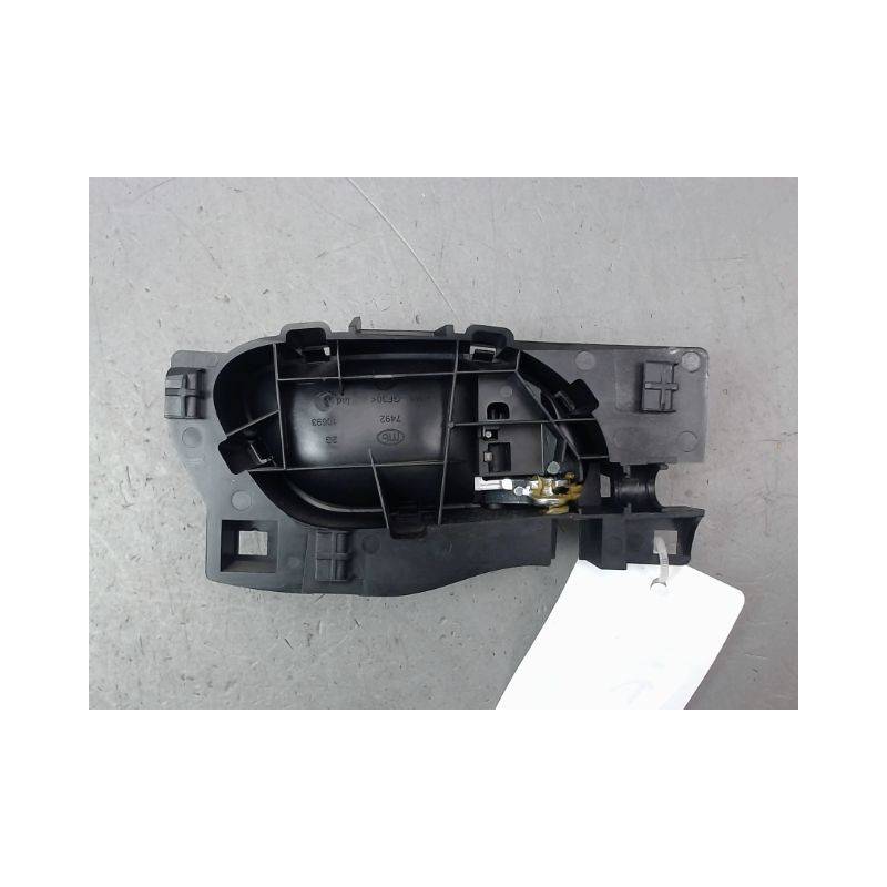 POIGNEE INTERIEURE PORTE AVANT GAUCHE PEUGEOT 508 2010-