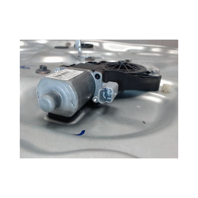 MECANISME+MOTEUR LEVE-GLACE AVANT DROIT HYUNDAI IX20