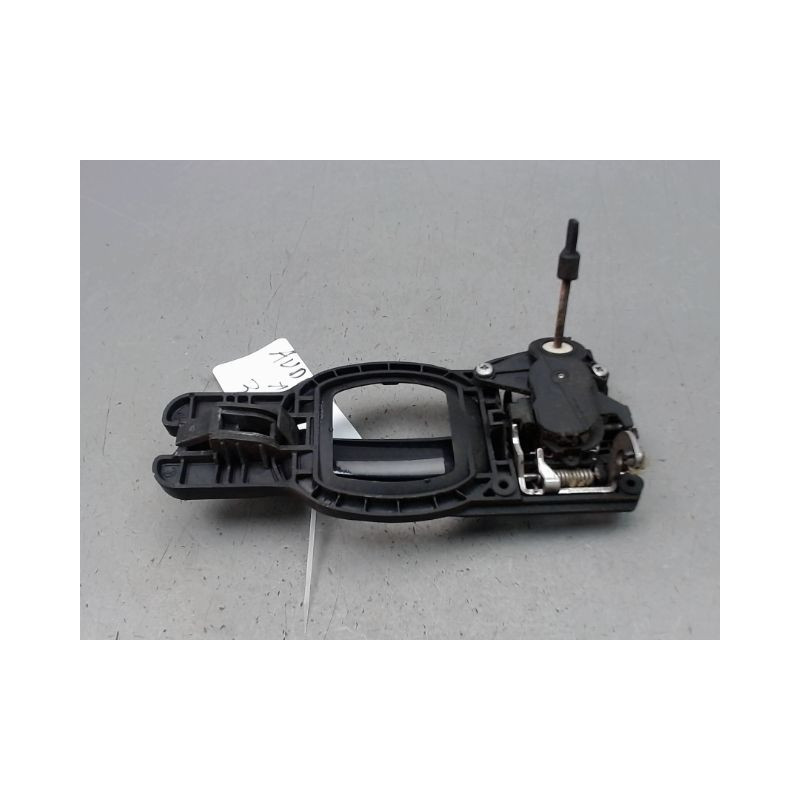 POIGNEE EXTERIEURE PORTE AVANT GAUCHE AUDI A2 MONOSP. (8Z) 2000-2005