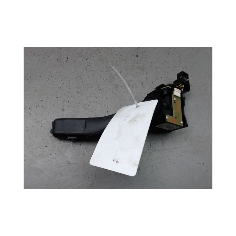 COMMANDE CLIGNOTANT VOLKSWAGEN GOLF V (1K) 2003-2008