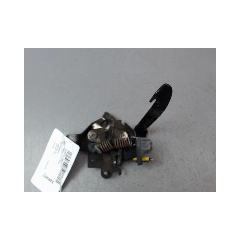 SERRURE CAPOT TOYOTA YARIS 2005-