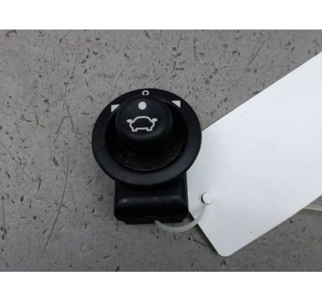 COMMANDE RETROVISSEUR EXT ELECTRIQUE G