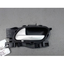 POIGNEE INTERIEURE PORTE AVANT GAUCHE PEUGEOT 207 2006-2013