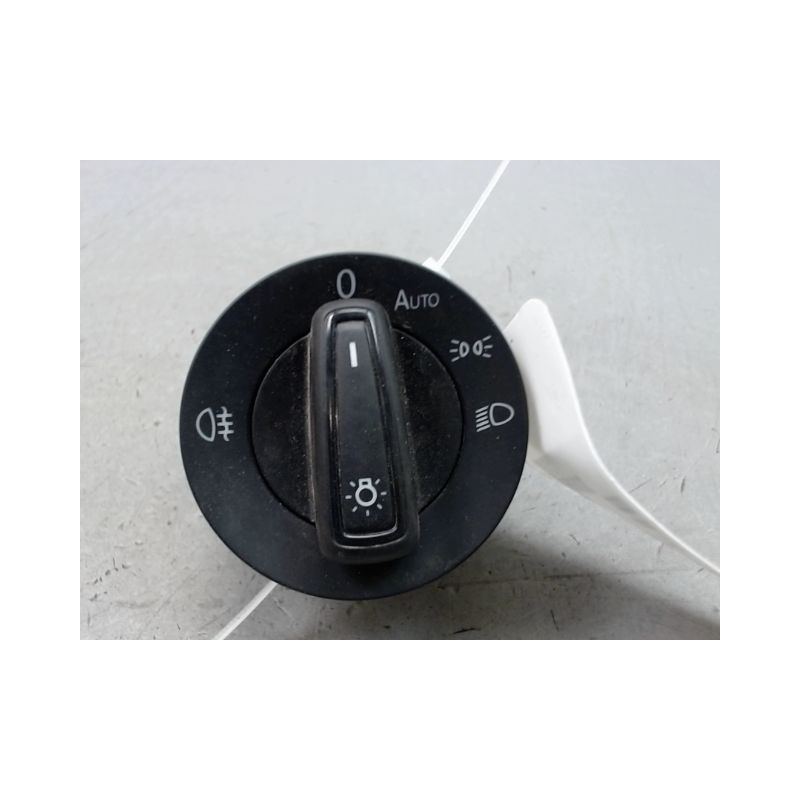 INTERIEUR COMMANDE PHARES VOLKSWAGEN POLO IV Phase 2 (9N) 2005-2009