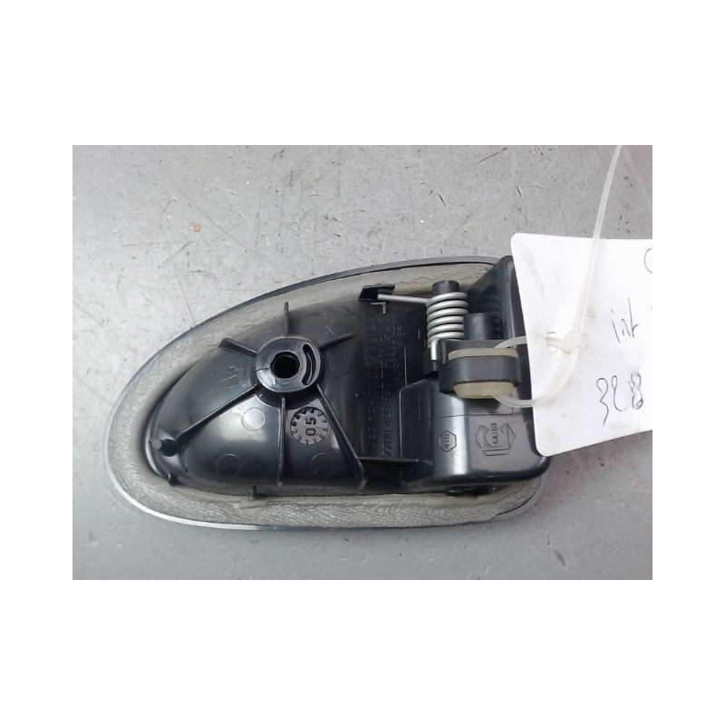 POIGNEE INTERIEURE PORTE ARRIERE GAUCHE RENAULT CLIO II Phase 2 2001-2006
