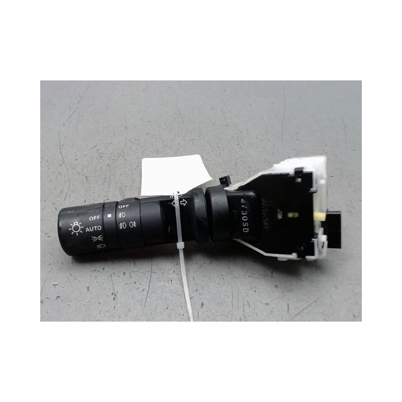 COMMANDE ECLAIRAGE NISSAN QASHQAI +2 I Phase 2 LONG 2010-2014