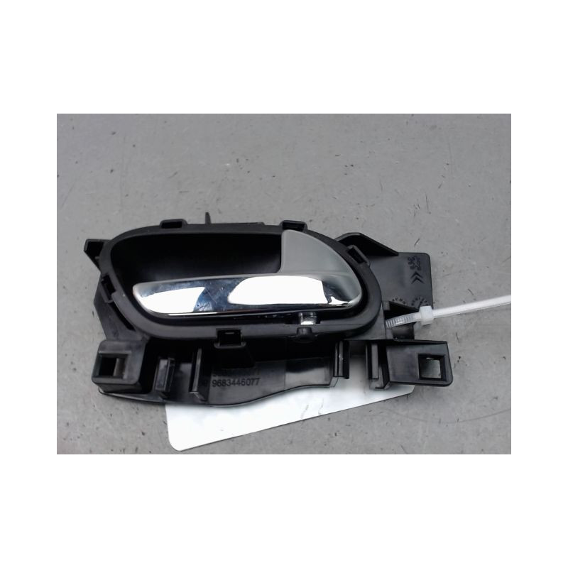 POIGNEE INTERIEURE PORTE AVANT DROIT PEUGEOT 3008 BREAK I Phase 1 2009-2013
