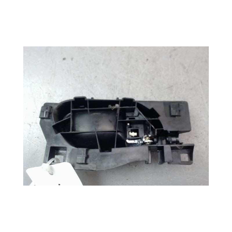 POIGNEE INTERIEURE PORTE AVANT GAUCHE PEUGEOT 3008 BREAK I Phase 1 2009-2013