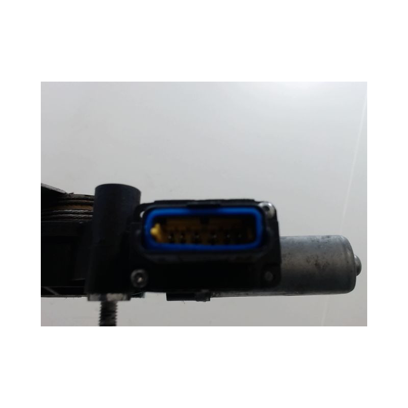 MECANISME+MOTEUR LEVE-GLACE AVANT DROIT FIAT DUCATO 11 M1A TOLE 2002-