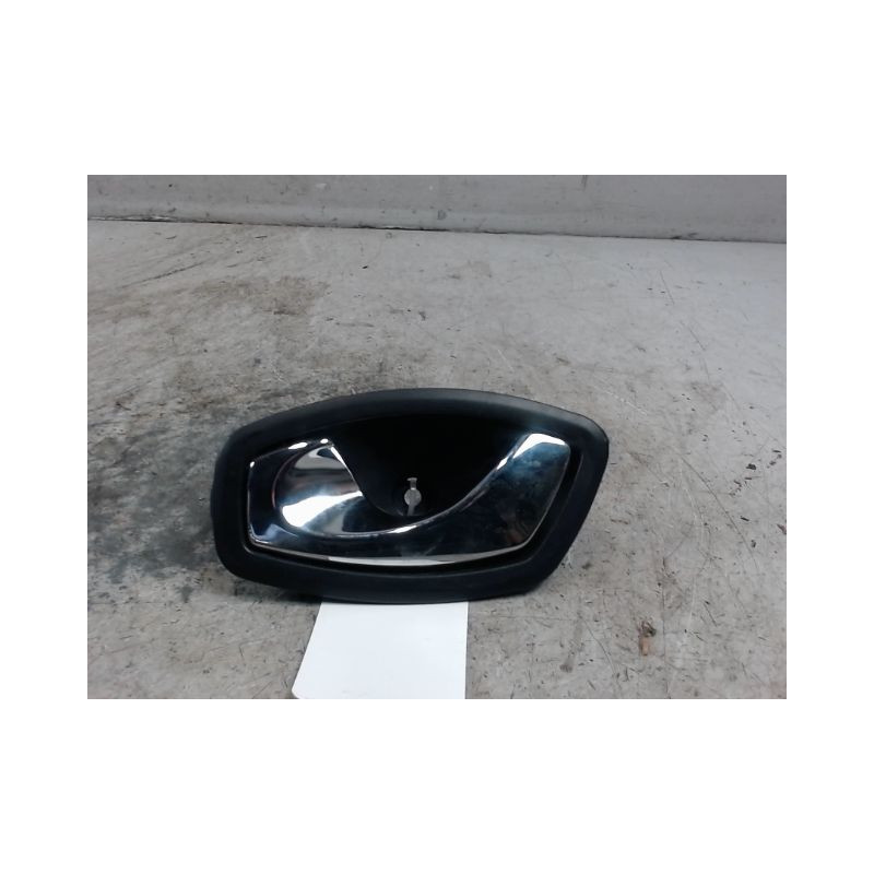 POIGNEE INTERIEURE PORTE AVANT GAUCHE RENAULT CLIO IV