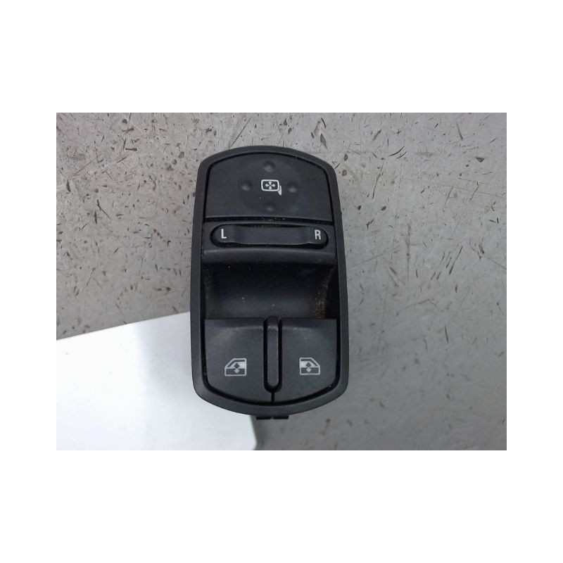 COMMANDE LEVE-GLACE PORTE AVG OPEL CORSA IV Phase 2 (D) 2011-2015