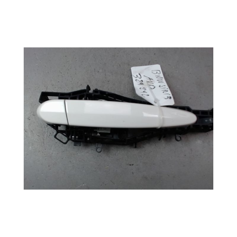 POIGNEE EXTERIEURE PORTE AVANT DROIT BMW SERIE 3 BERL. VI (F30/F80) 2011-...