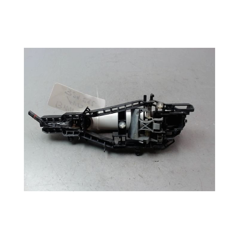 POIGNEE EXTERIEURE PORTE AVANT DROIT BMW SERIE 3 BERL. VI (F30/F80) 2011-...