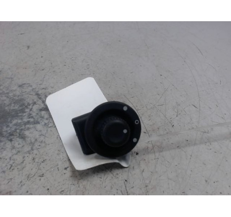 COMMANDE RETROVISSEUR EXT ELECTRIQUE
