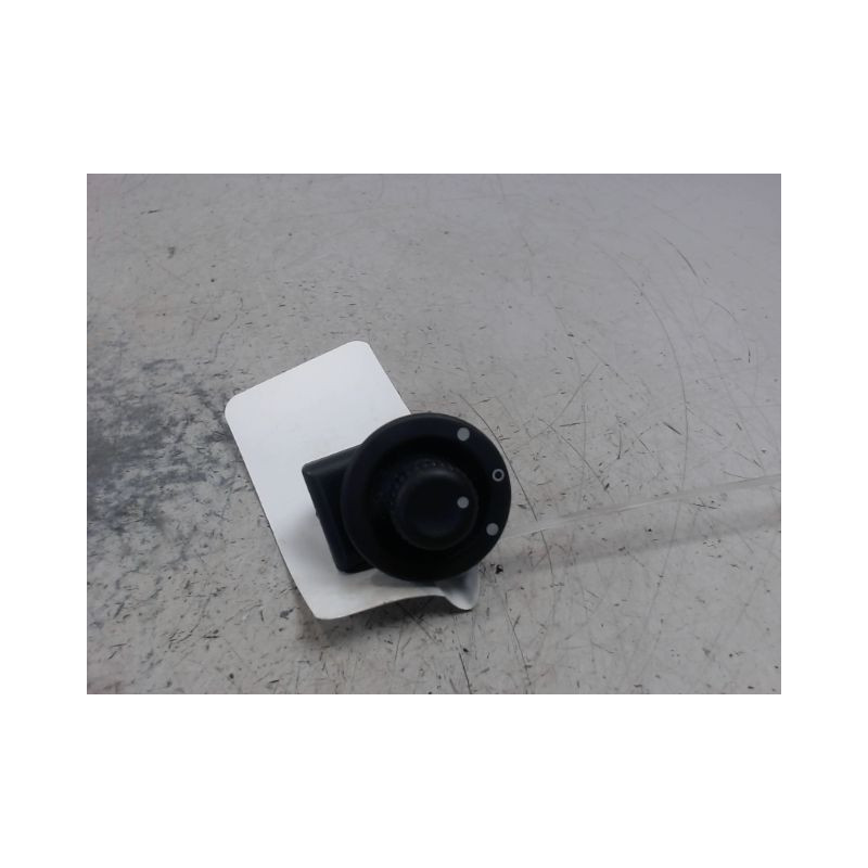 COMMANDE RETROVISSEUR EXTERIEUR ELECTRIQUE RENAULT CLIO IV