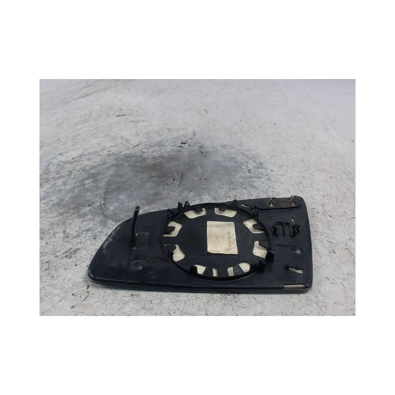 GLACE RETROVISEUR EXT D AUDI A4 2001-